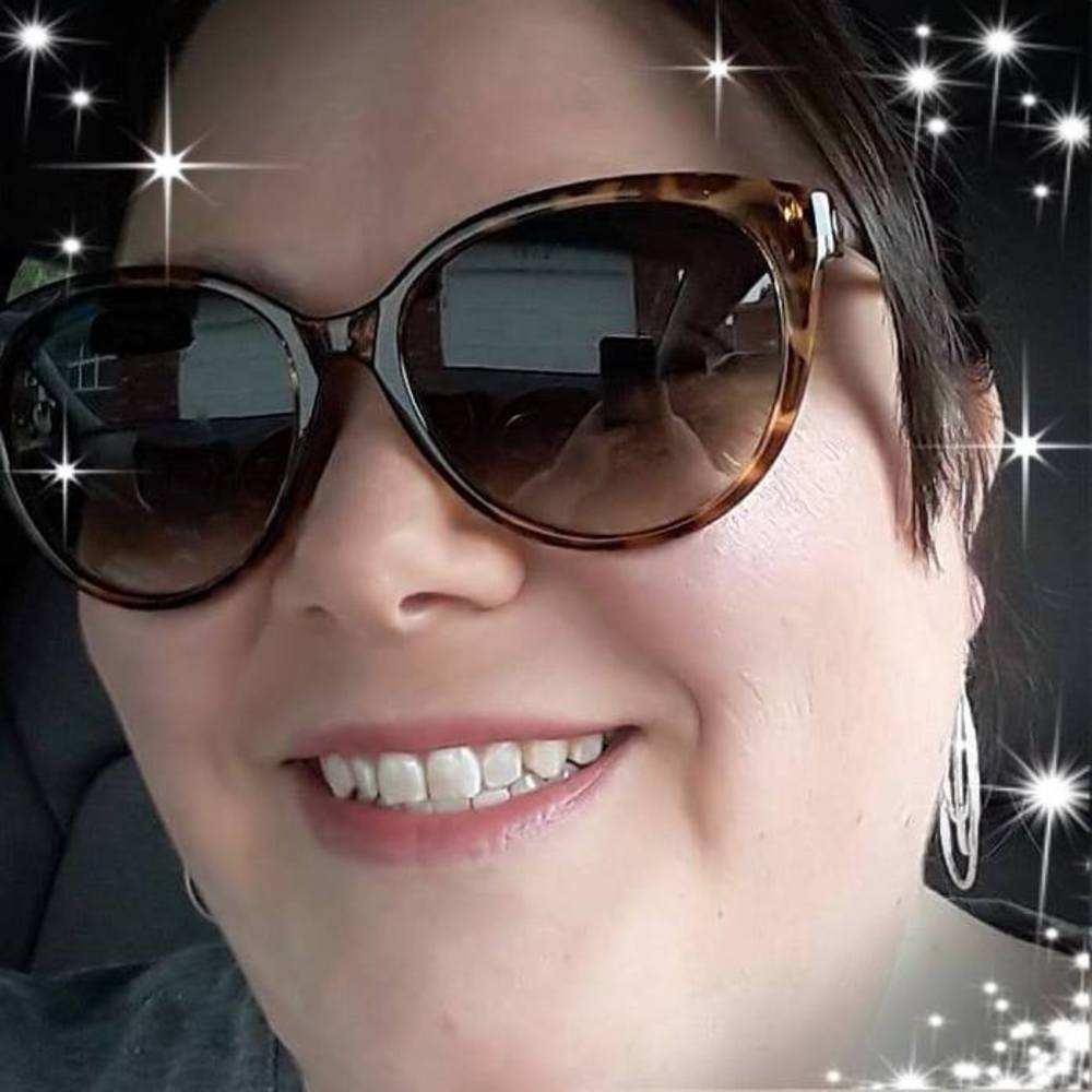 Meet your Posher, Janelle